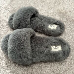 UGG Women's Cozy Charcoal Slippers